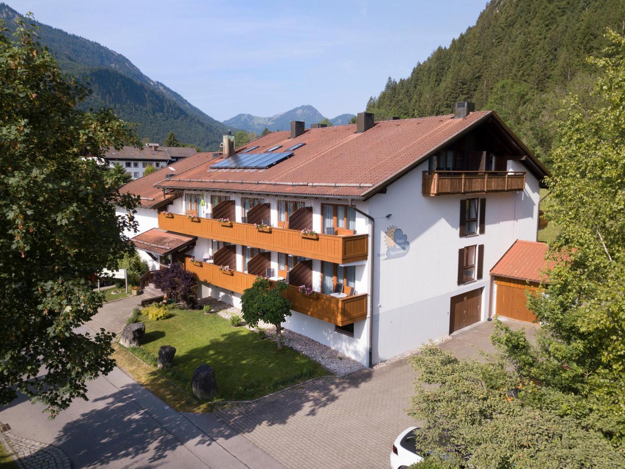 Appartement-Hotel Happy Kienberg Pfronten Zewnętrze zdjęcie